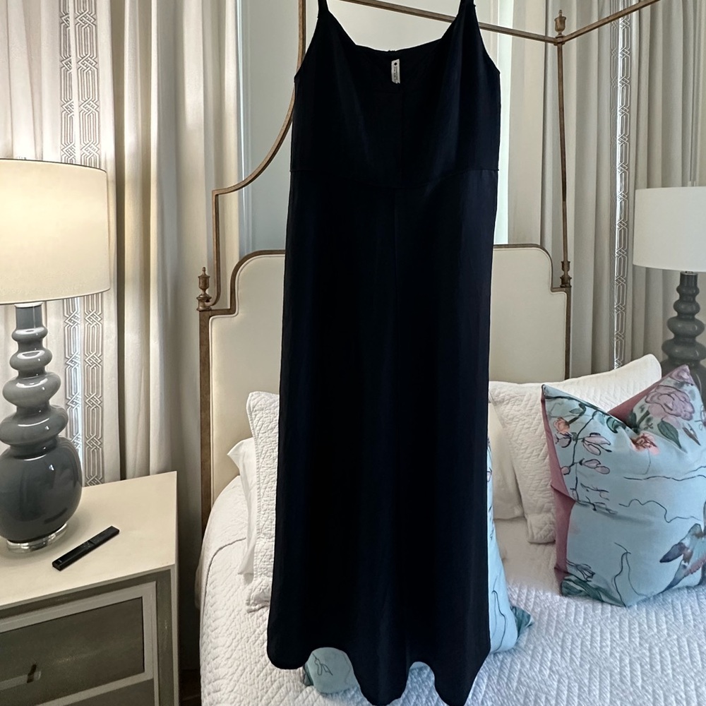 Women’s  ZARA Dress - Picture 3 of 11